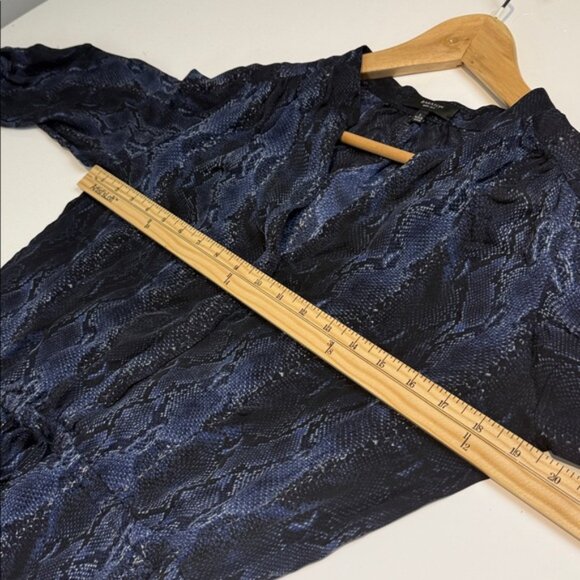 Babaton Midnight Blue Long Sleeve Silk Dress Size Small - Picture 5 of 7